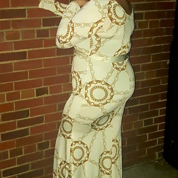 Long Sleeve Maxi Dress with  Waist Line Tie - Picture 3 of 5